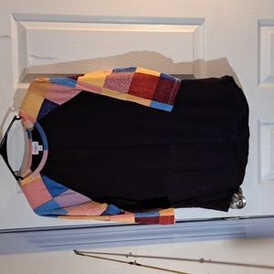 Lularoe Randy tee